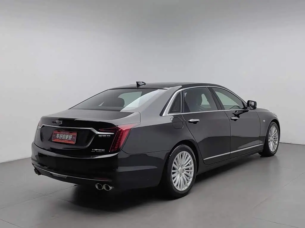 Cadillac CT6 2023 — Фото 2/20