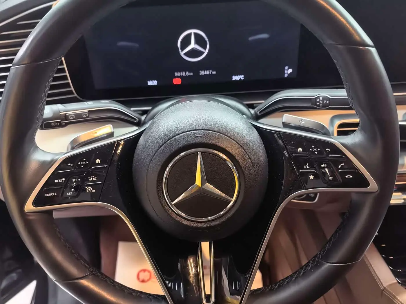 Mercedes-Benz GLE 2024 — ფოტო 11/15