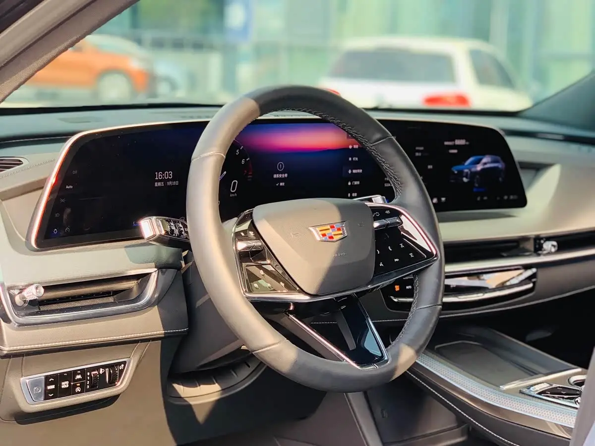Cadillac XT5 2026 — Şəkil 14/20