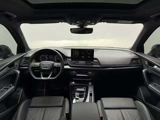 Audi Q5L 2024 — Şəkil 7/17
