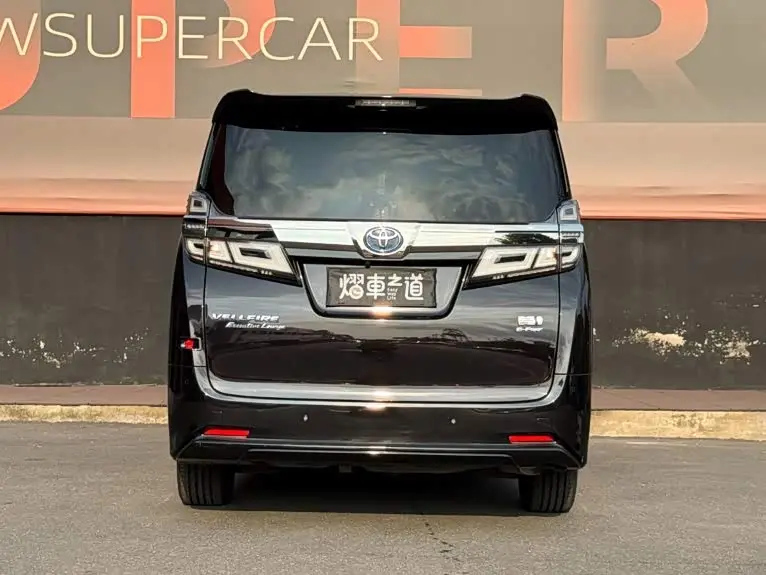 Toyota Vellfire 2019 — Photo 4/13