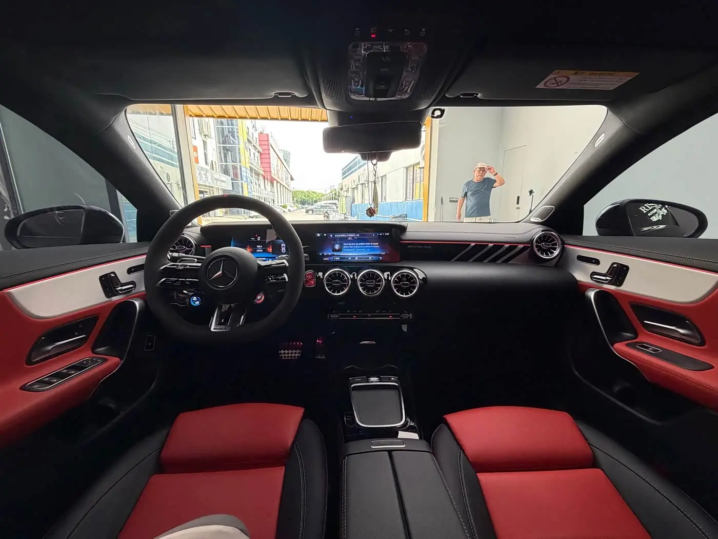 Mercedes-Benz CLA AMG 2024 — ფოტო 6/14