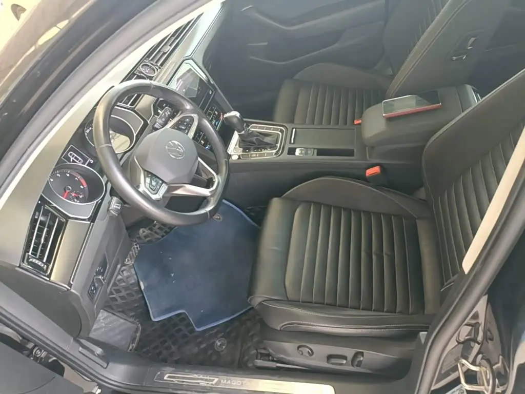 Volkswagen Magotan 2022 — Photo 15/20