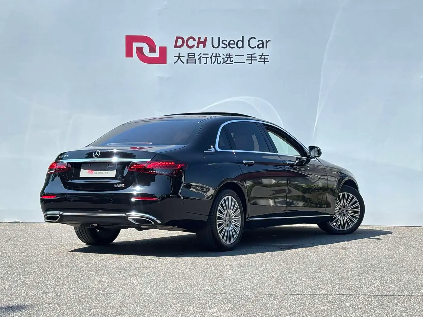 Mercedes-Benz E-Class 2023 — Фото 5/20