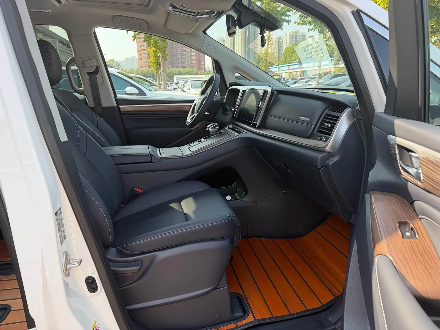 GAC Trumpchi Trumpchi M8 2021 — Фото 4/12