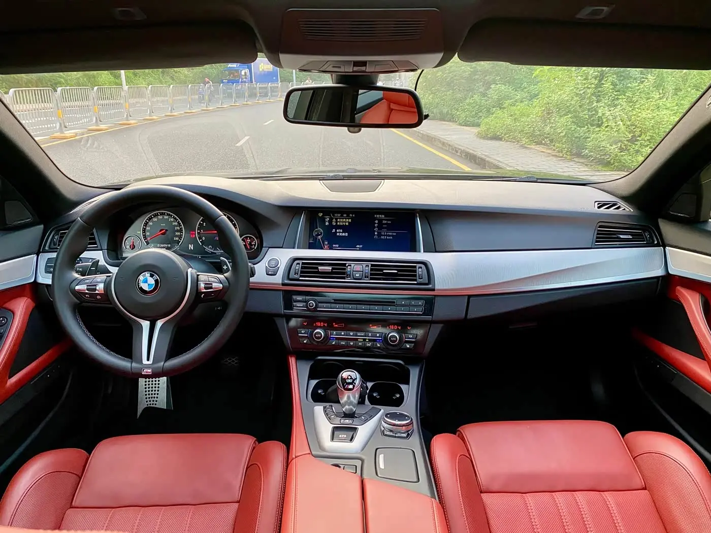 BMW M5 2015 — Photo 7/20