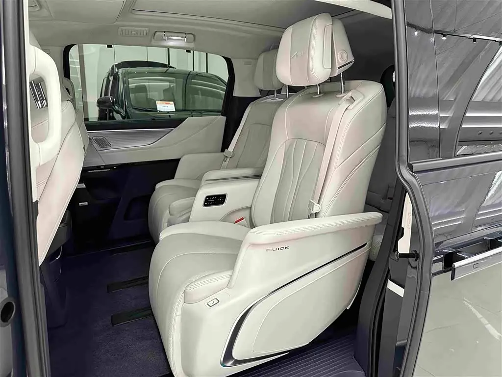 Buick GL8 New Energy 2025 — Şəkil 12/19