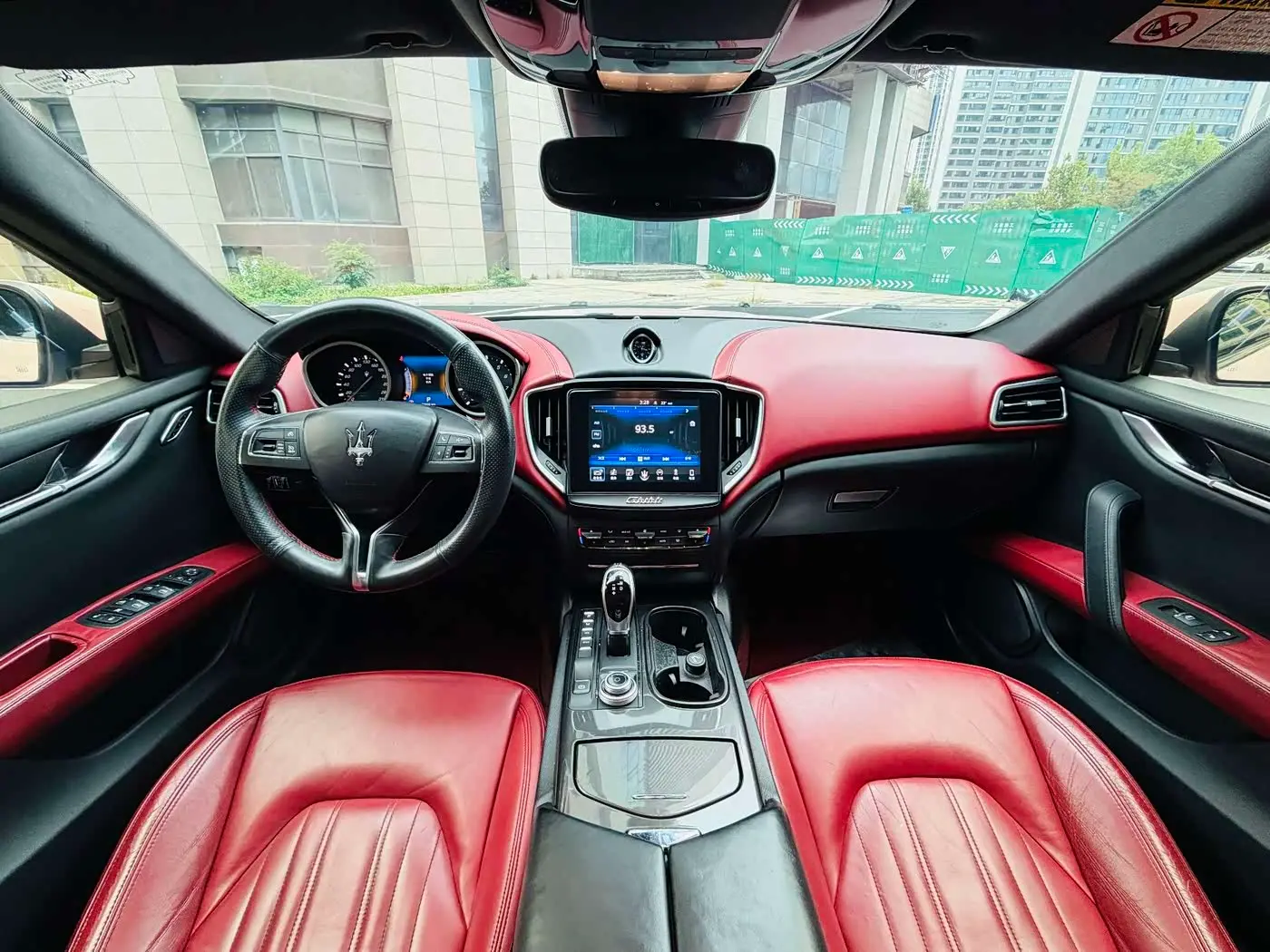 Maserati Ghibli 2017 — Photo 7/11