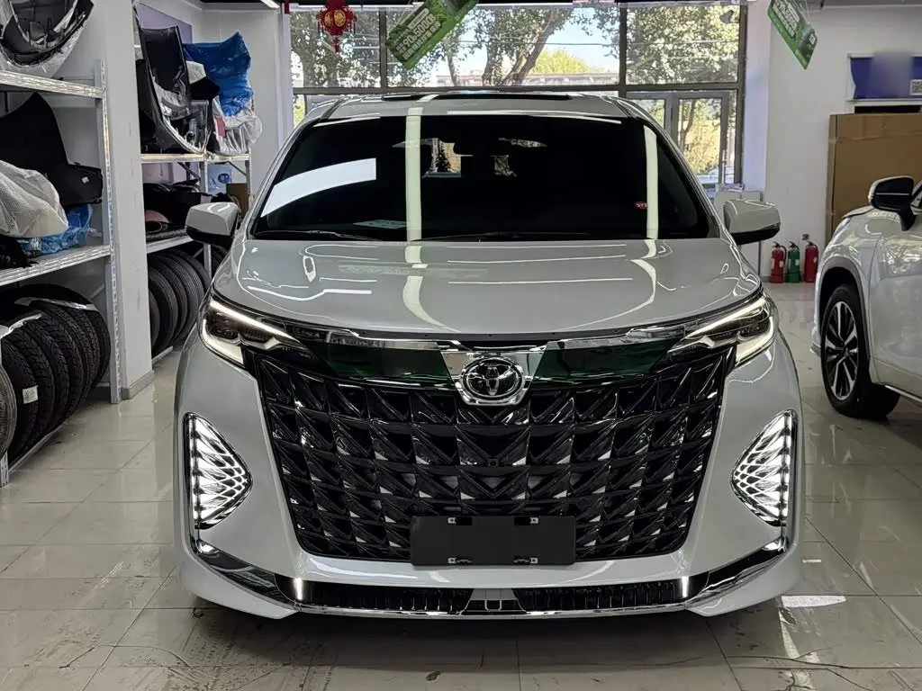 Toyota Sienna 2025 — Şəkil 11/20
