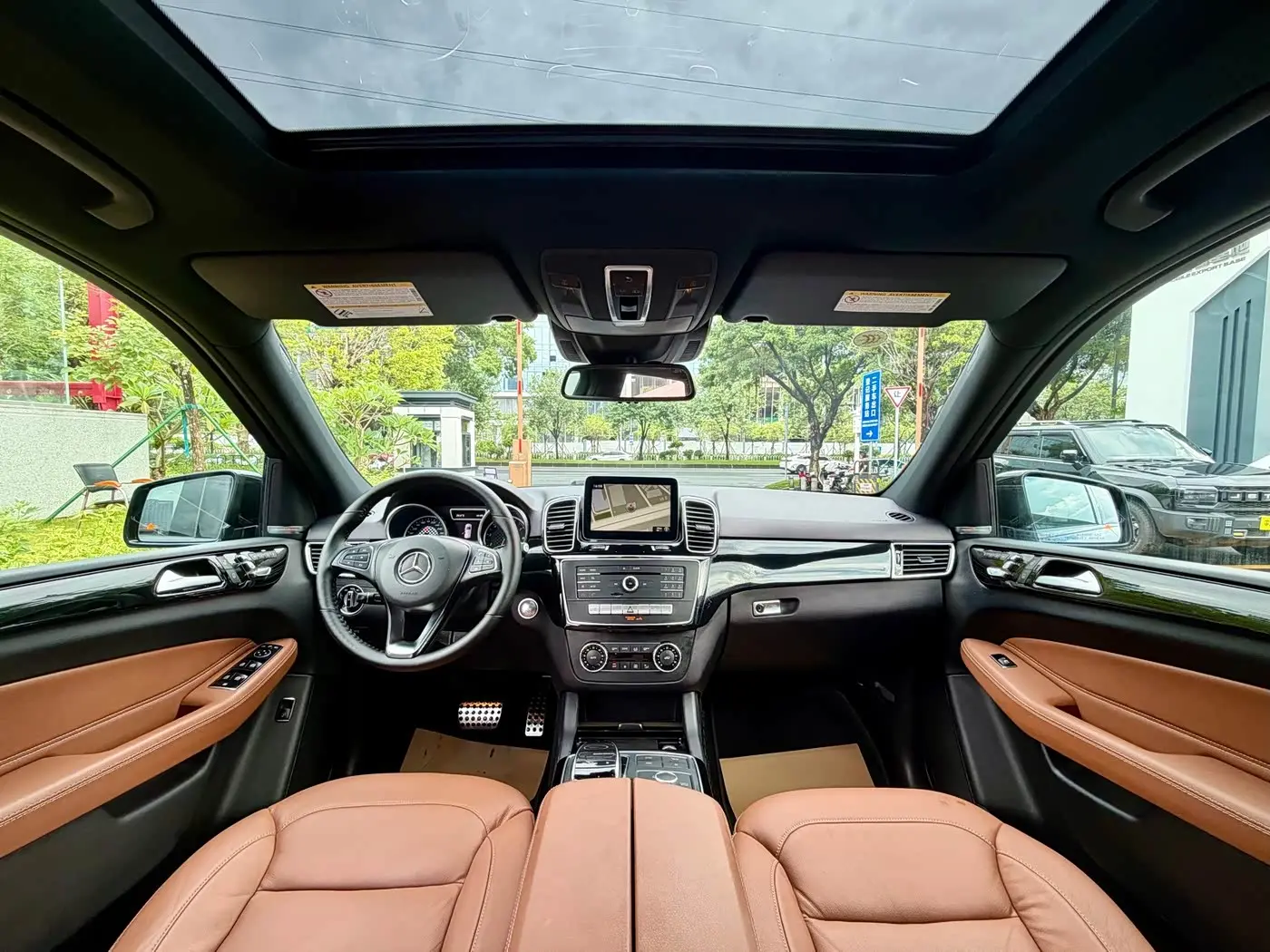 Mercedes-Benz GLE AMG 2018 — Photo 16/20