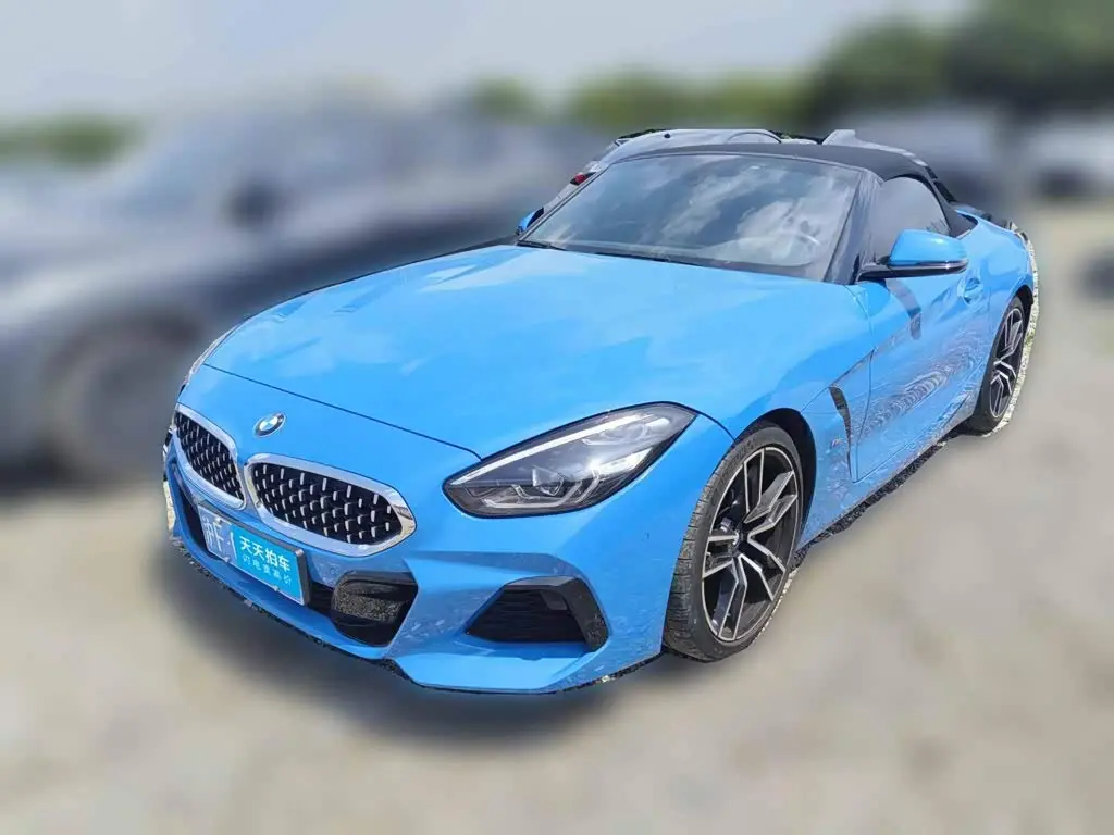 BMW Z4 2021 — Фото 1/13