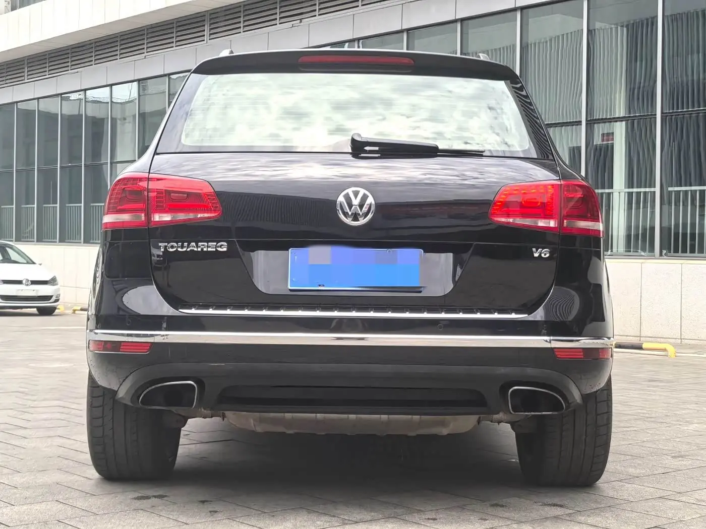 Volkswagen Touareg 2017 — Фото 8/8