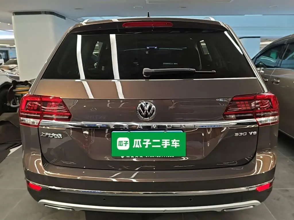 Volkswagen Teramont 2017 — ფოტო 6/20