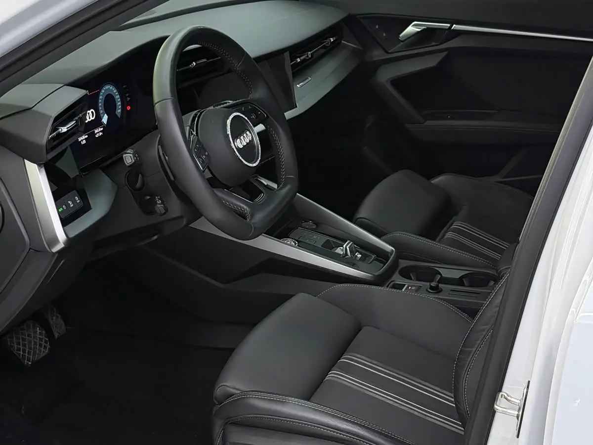 Audi A3 2022 — Photo 13/20
