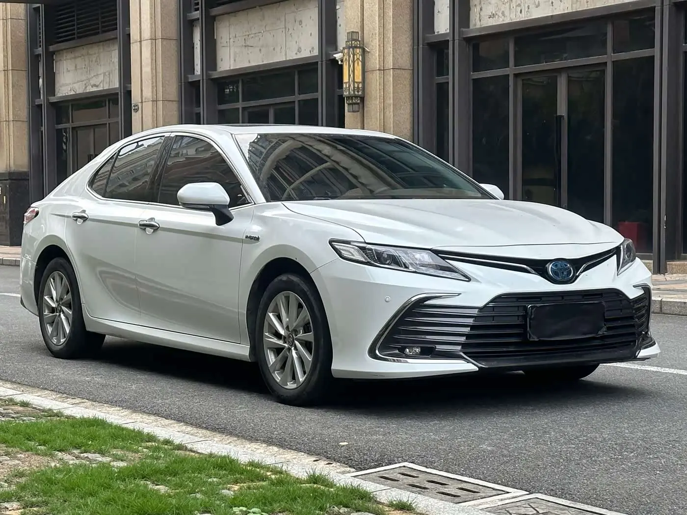 Toyota Camry 2021 — Şəkil 5/17