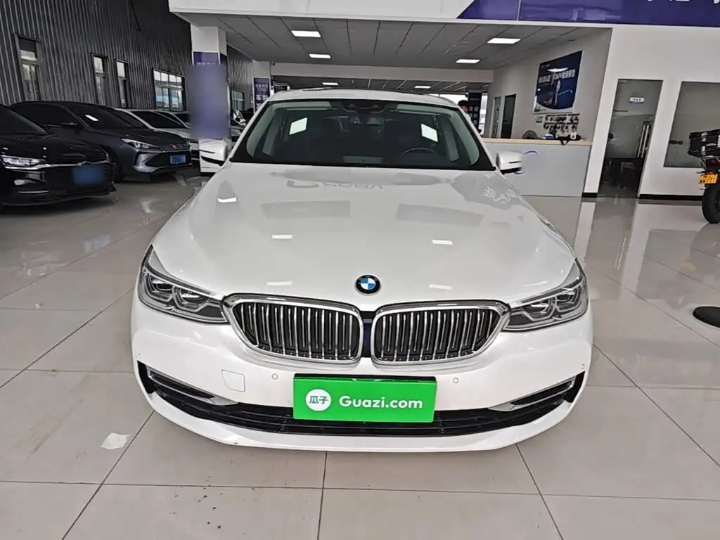 BMW 6 Series GT 2020 — Photo 3/20