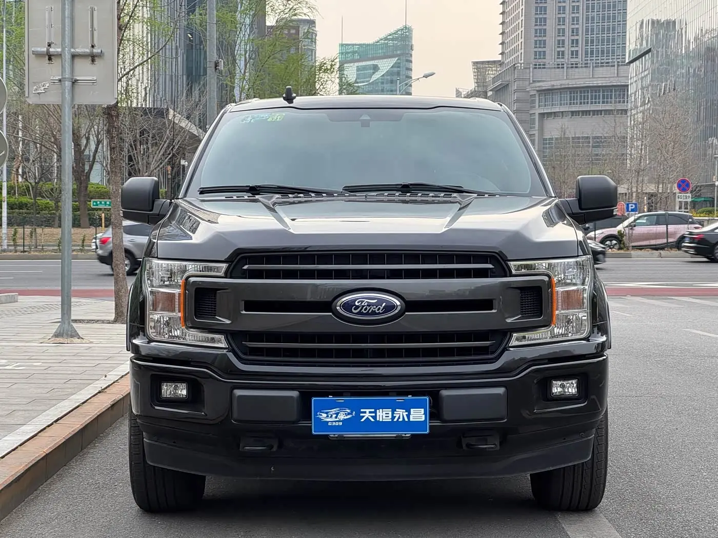 Ford F-150 Raptor 2020 — Фото 2/20