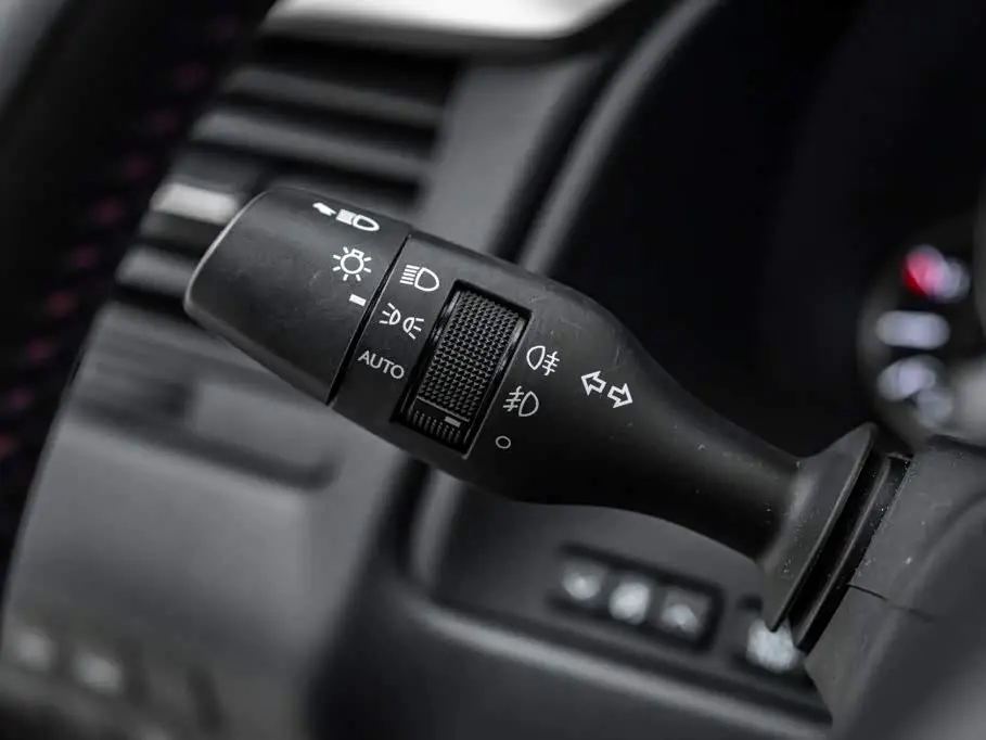 Lexus RX 2021 — Photo 11/20