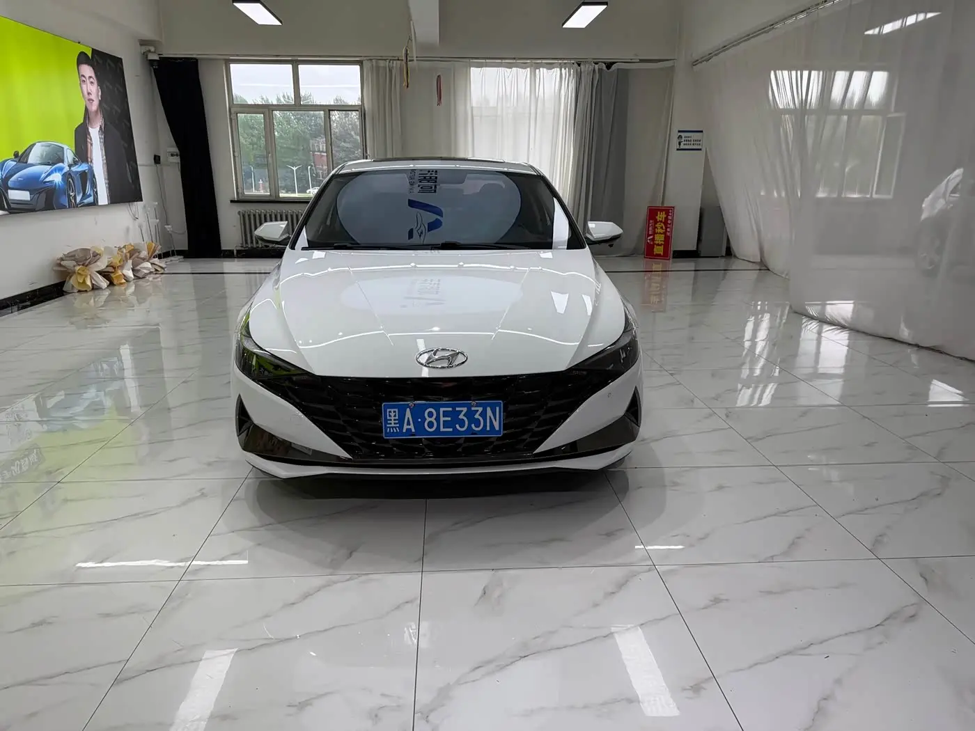 Hyundai Elantra 2022 — Şəkil 2/20