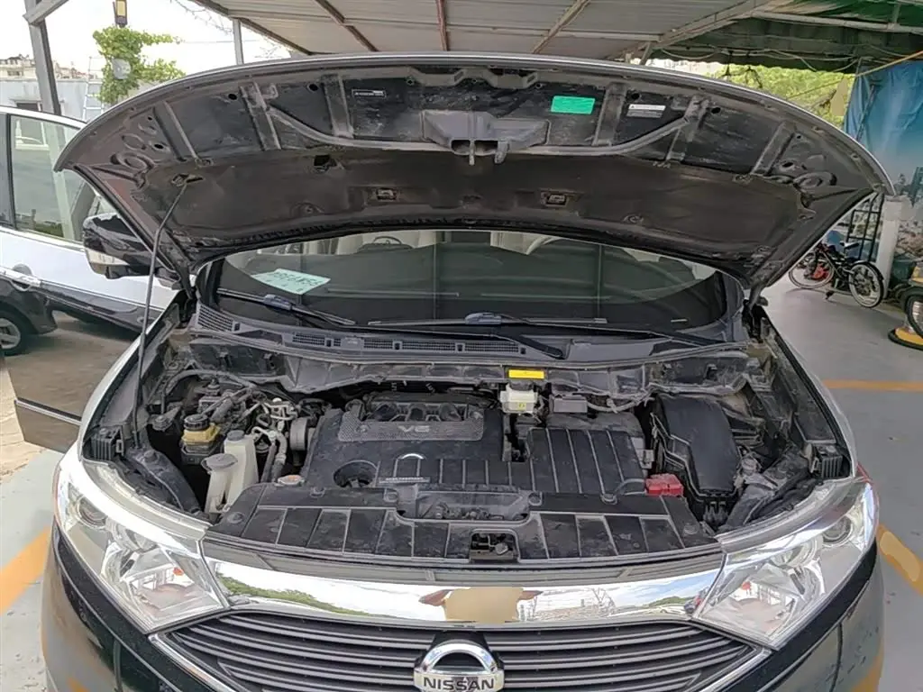 Nissan Quest 2017 — Фото 20/20
