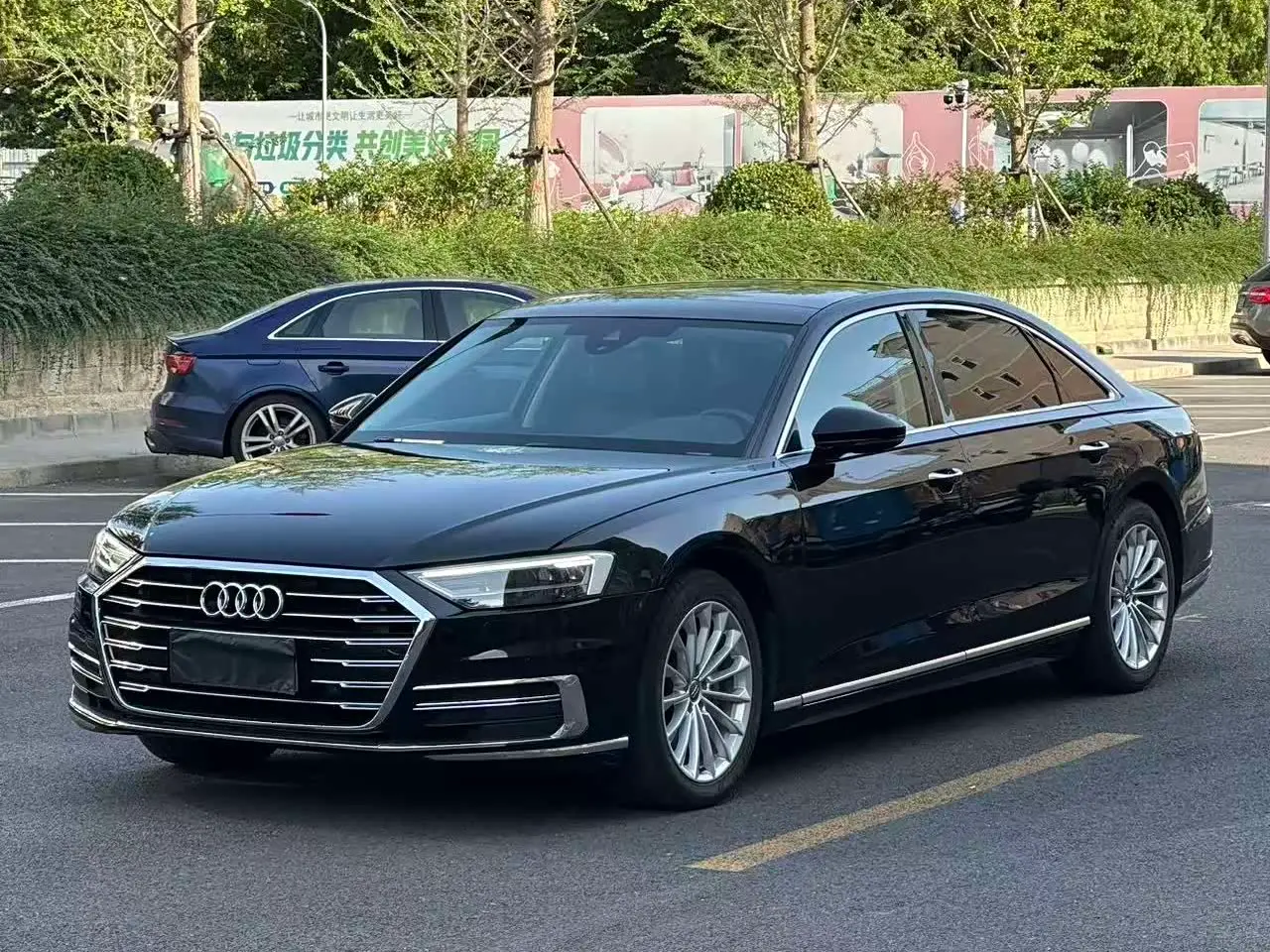 Audi A8 2019 — Şəkil 1/16