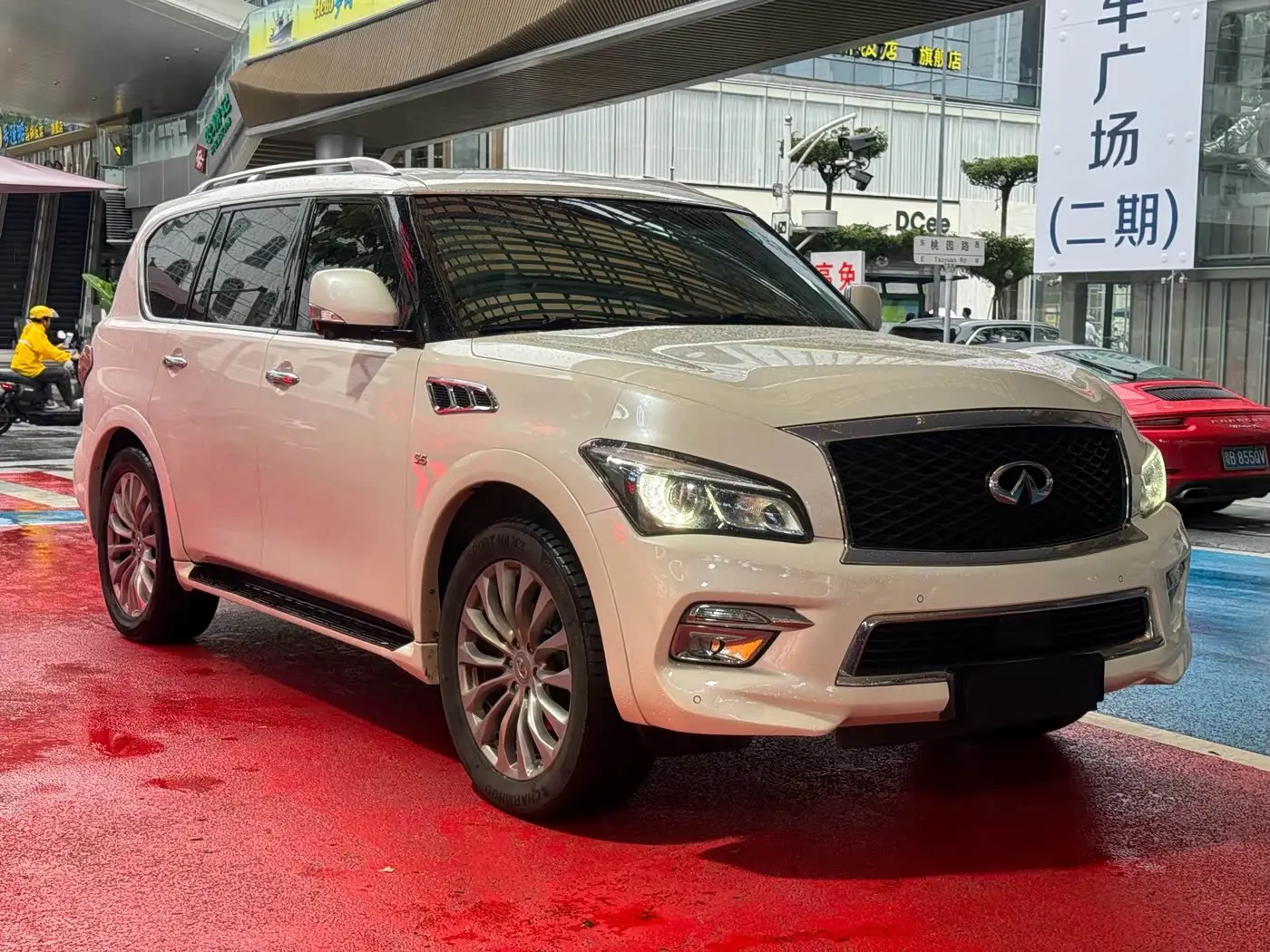 Infiniti QX80 2018 — ფოტო 3/17