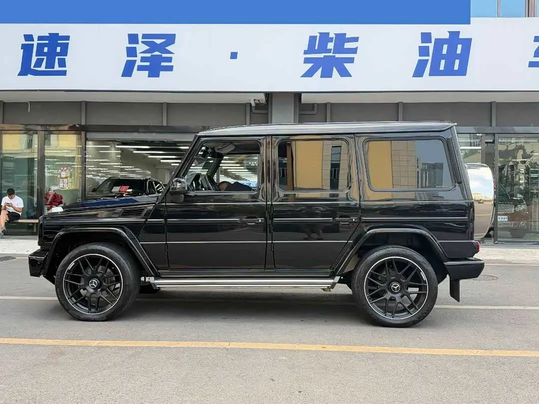 Mercedes-Benz G-Class 2017 — Photo 7/14