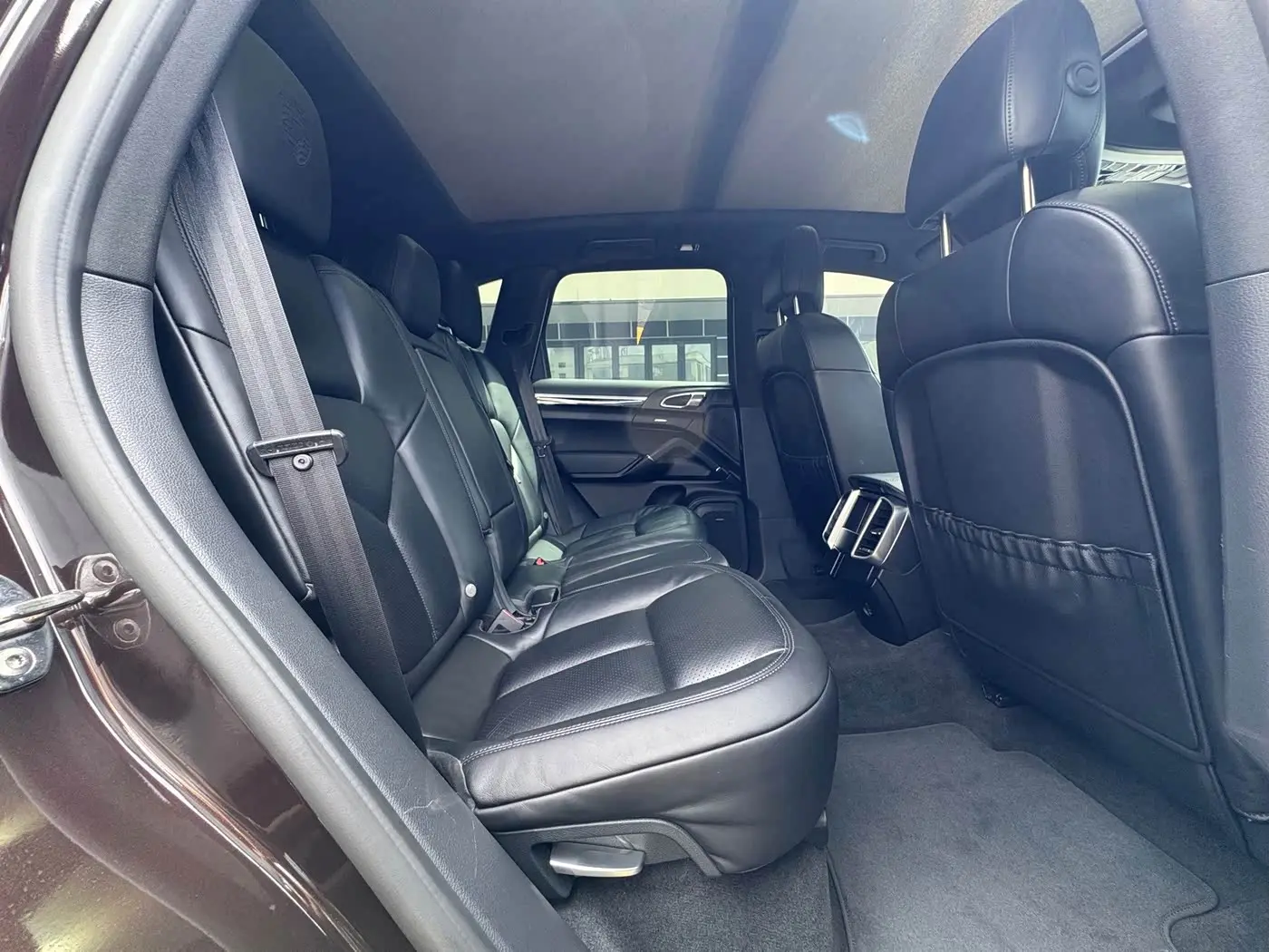 Porsche Cayenne 2016 — Photo 15/20