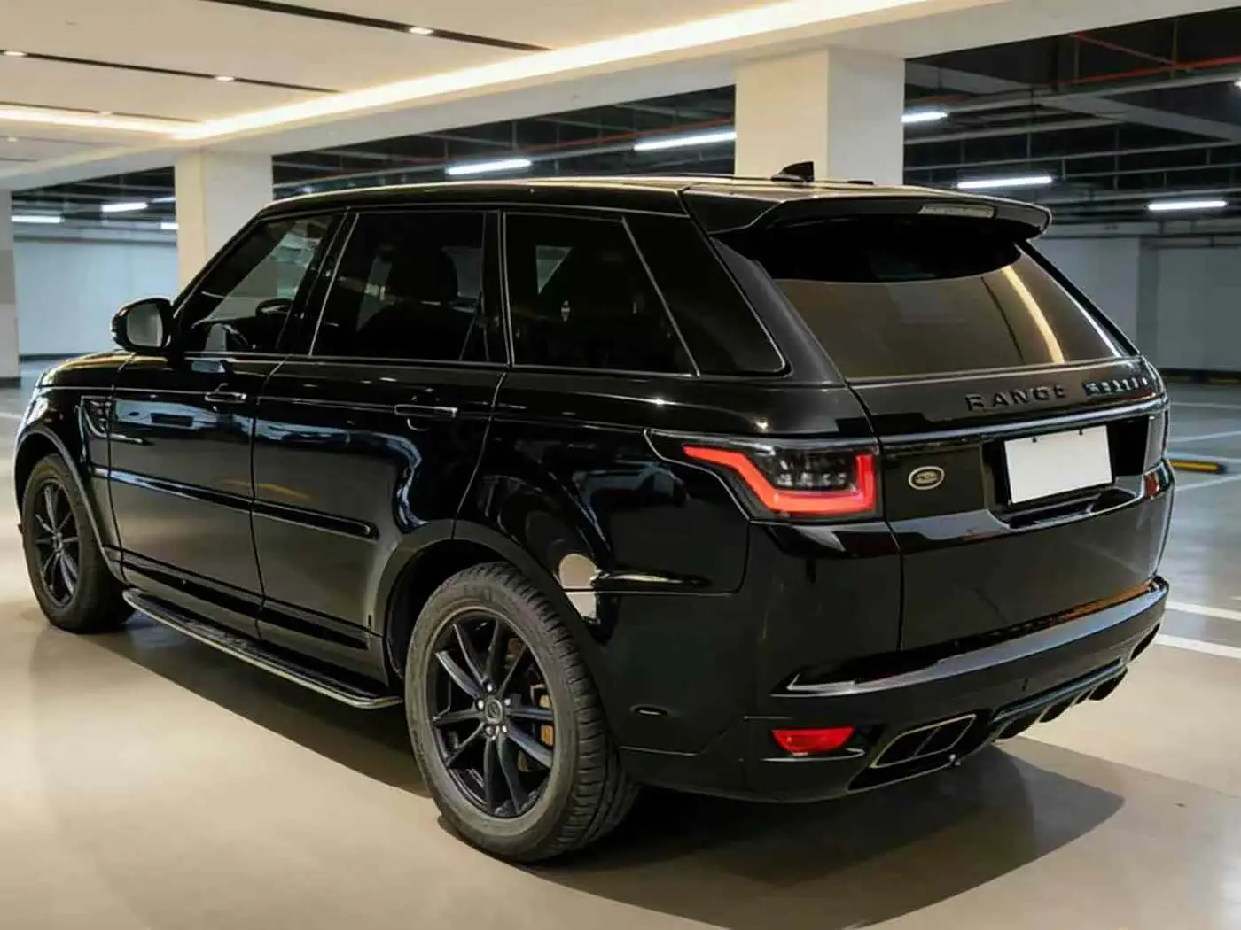 Land Rover Range Rover Sport 2016 — Photo 7/9