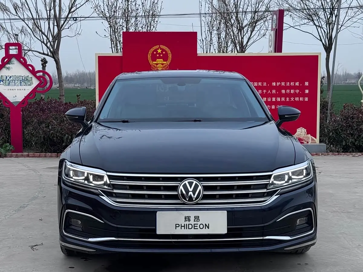 Volkswagen Phideon 2020 — ფოტო 2/9