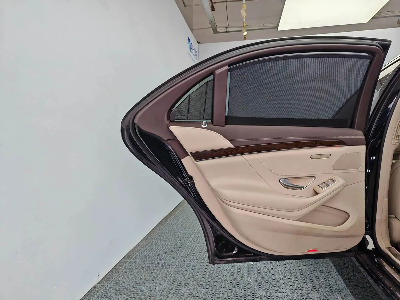 Mercedes-Benz S-Class 2015 — Photo 14/20