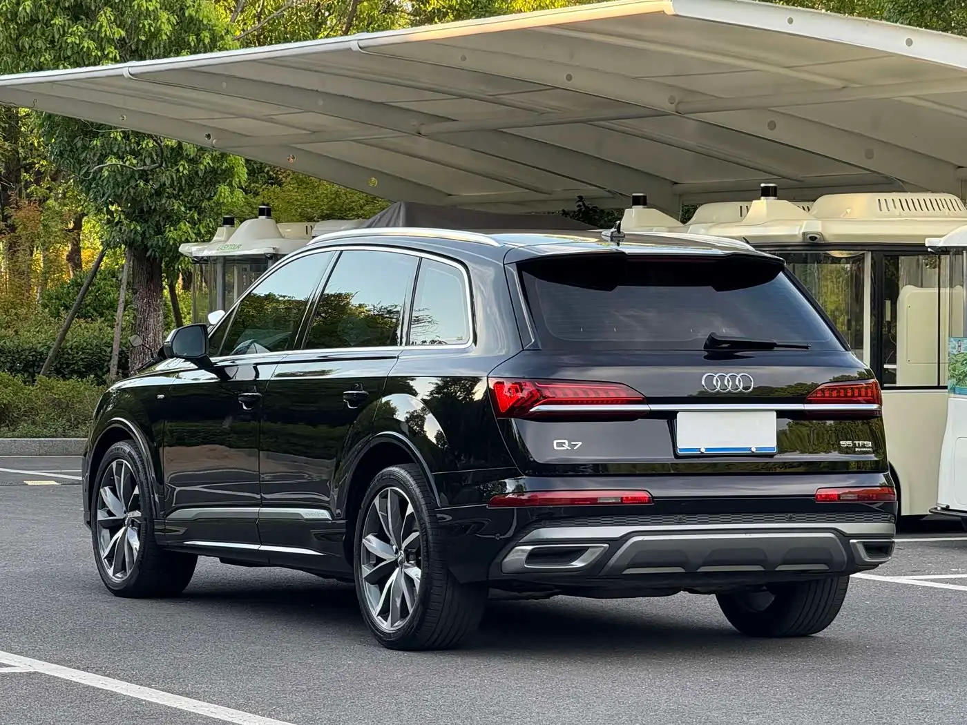 Audi Q7 2020 — Şəkil 4/20