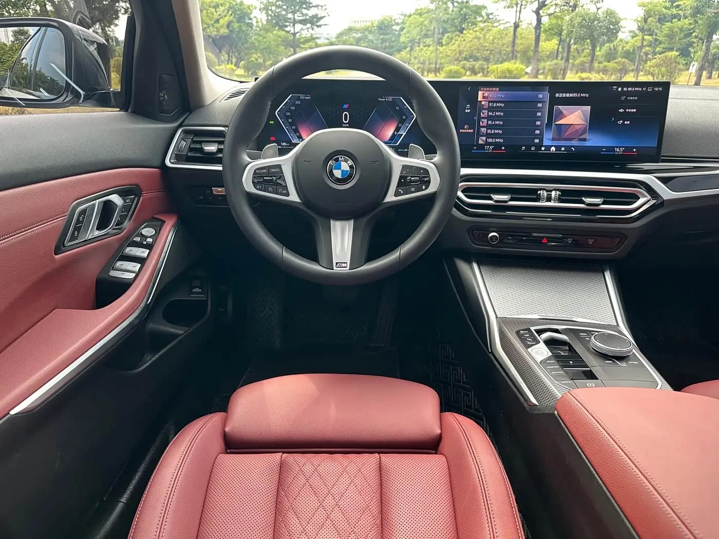BMW 3 Series 2024 — Photo 6/20
