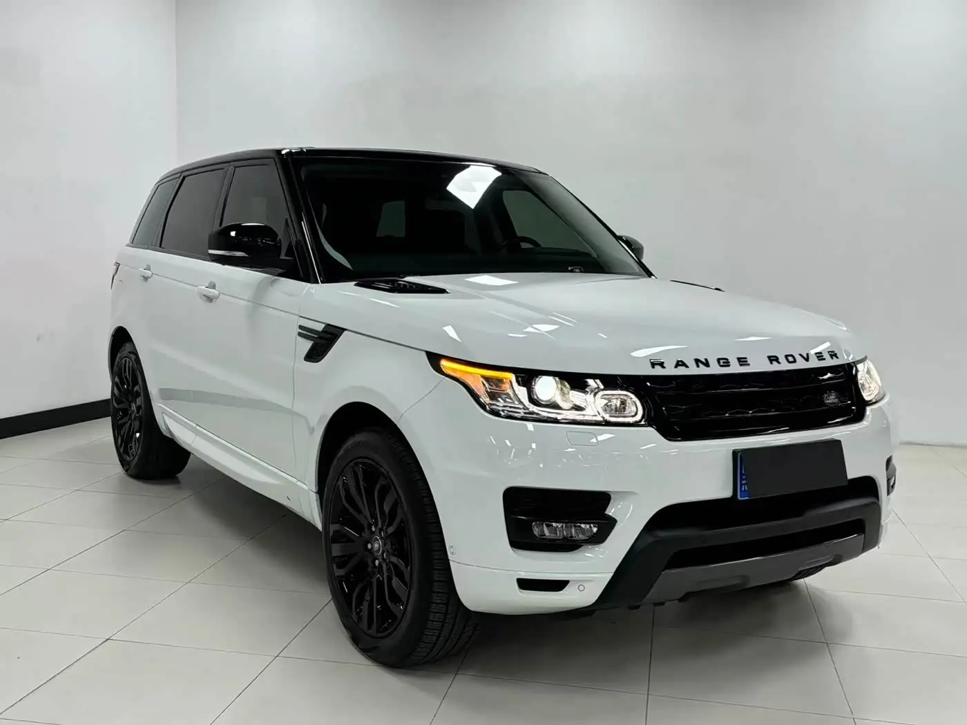 Land Rover Range Rover Sport 2017 — Şəkil 3/11