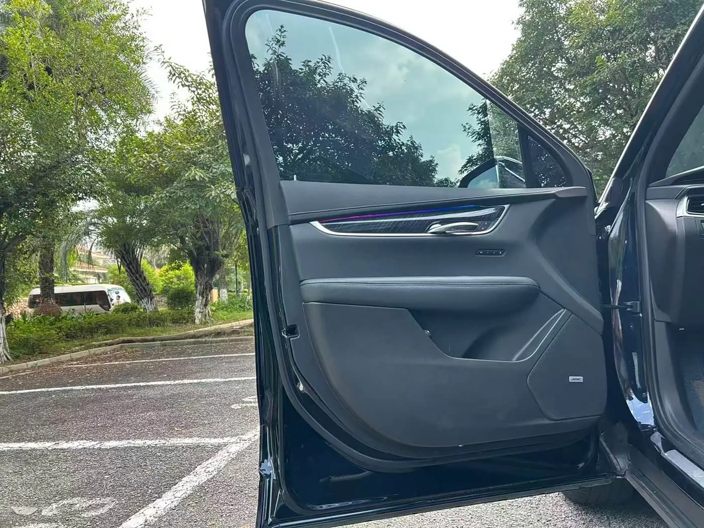 Cadillac XT6 2024 — Photo 13/16