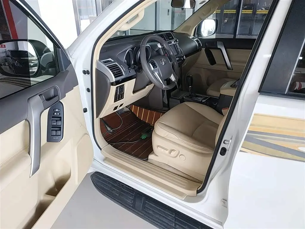 Toyota Prado 2017 — Şəkil 12/20