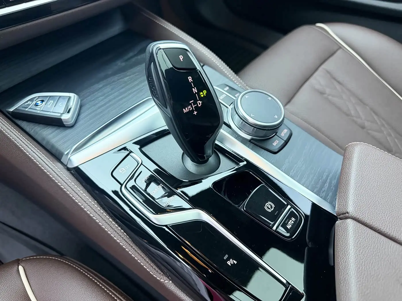BMW 5 Series 2022 — Фото 13/18