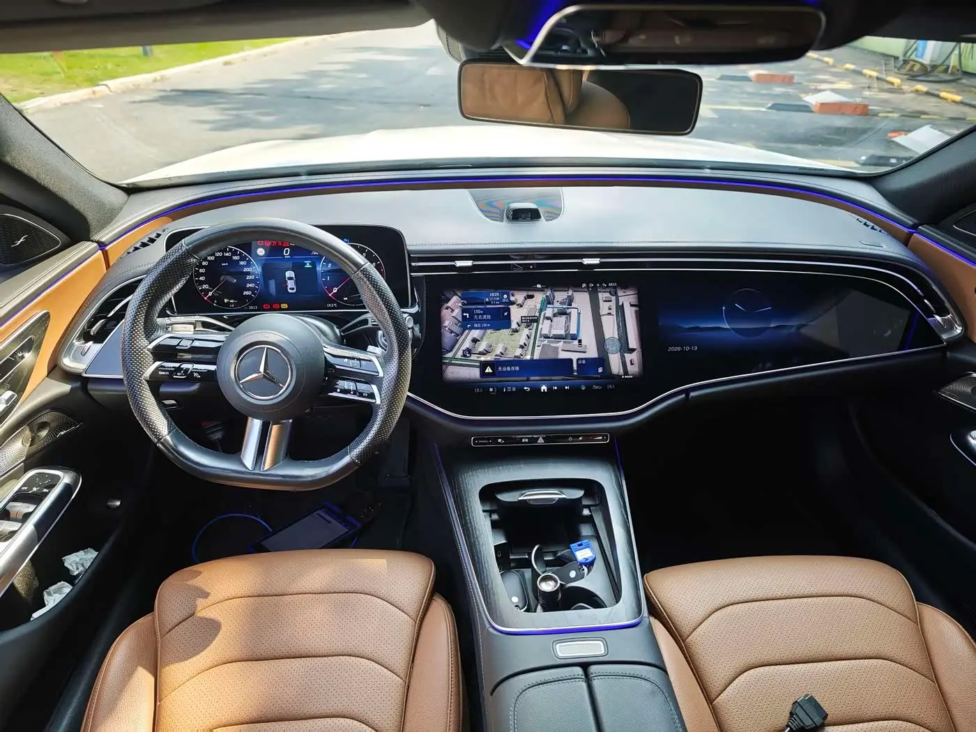 Mercedes-Benz E-Class 2023 — Фото 7/10