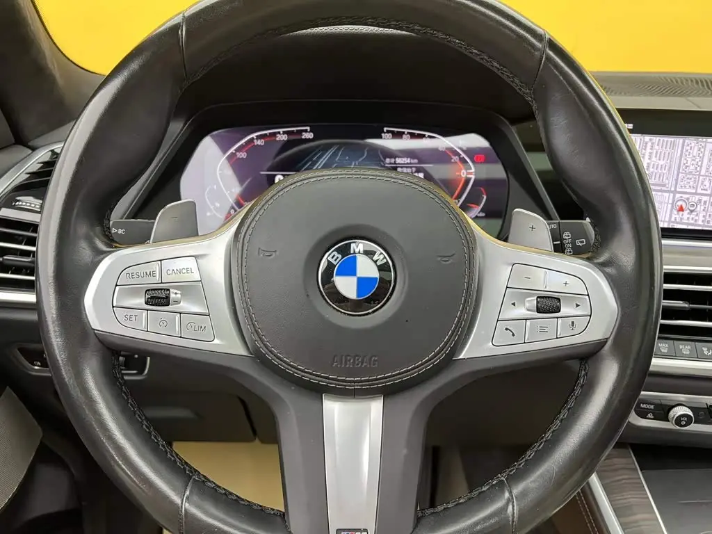 BMW X5 2023 — Photo 18/20