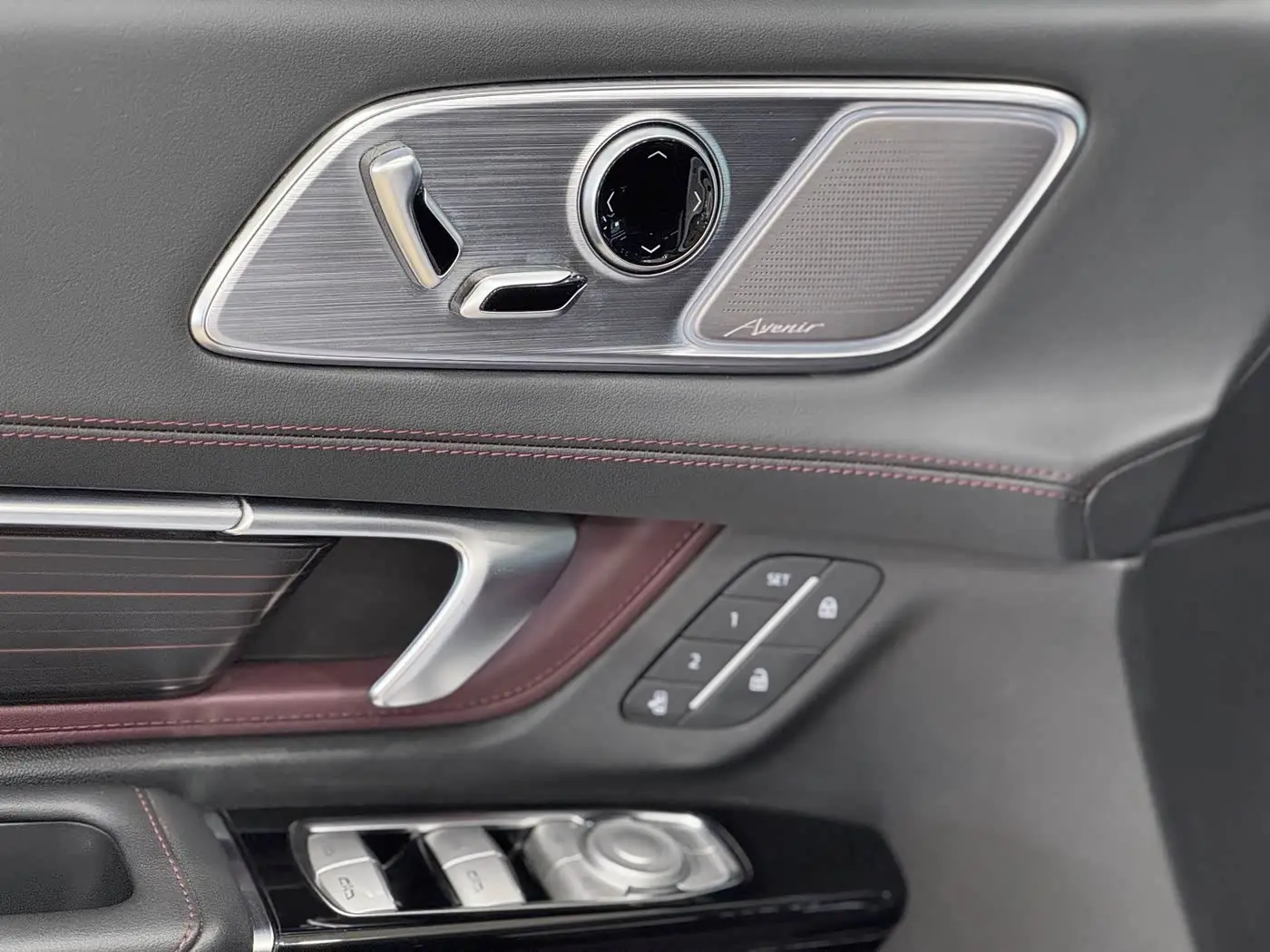 Buick Century 2024 — Photo 7/20