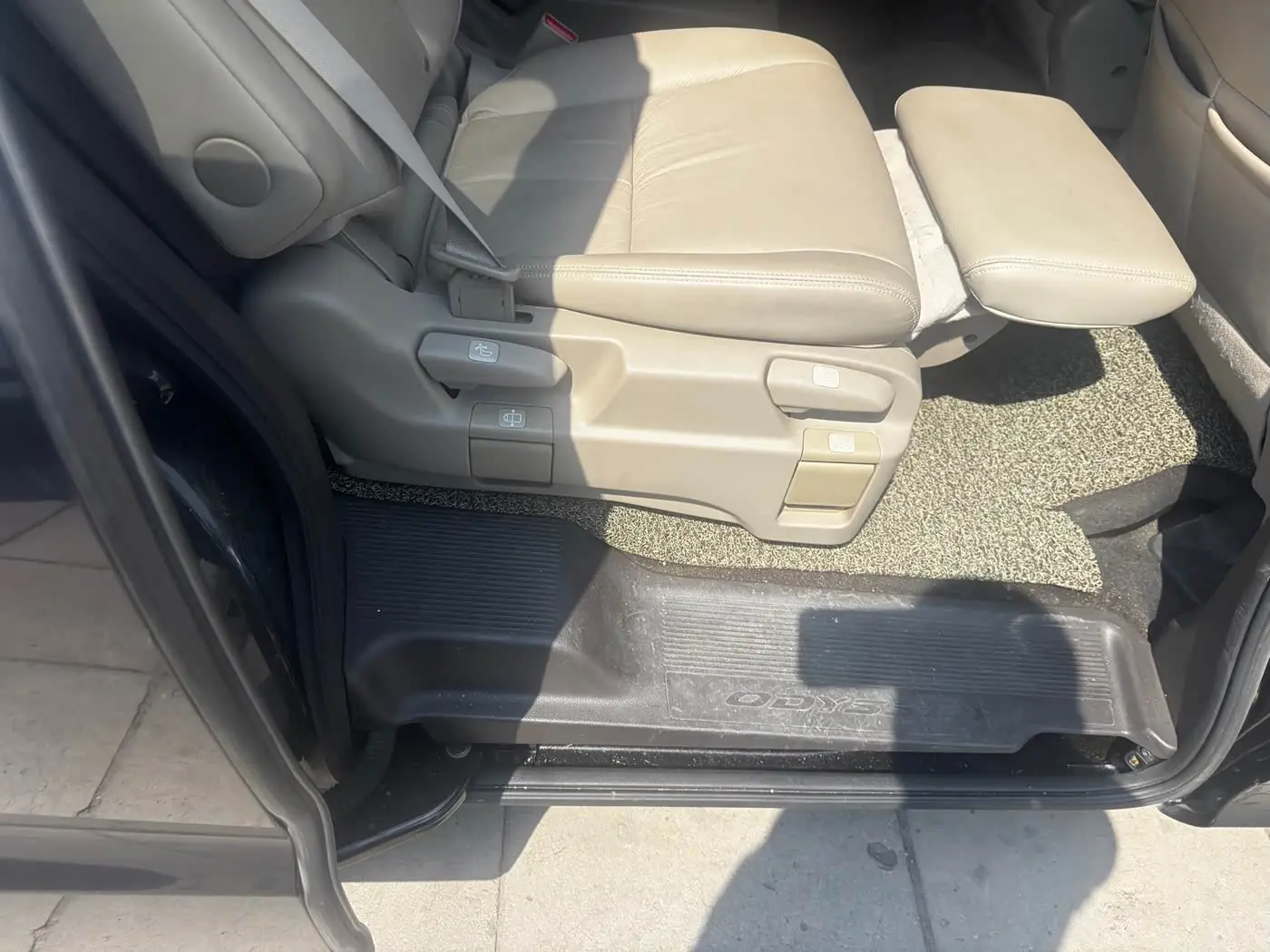 Honda Odyssey 2017 — Şəkil 10/19