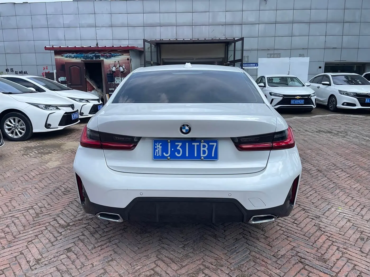 BMW 3 Series 2023 — Şəkil 18/20