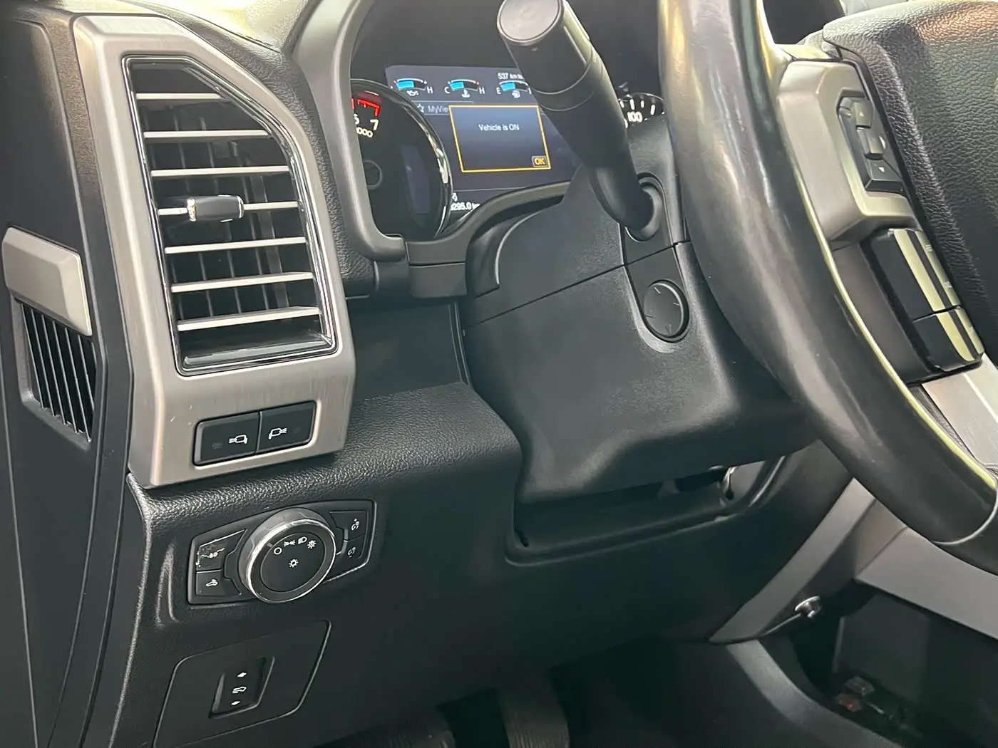 Ford F-150 Raptor 2018 — Şəkil 20/20