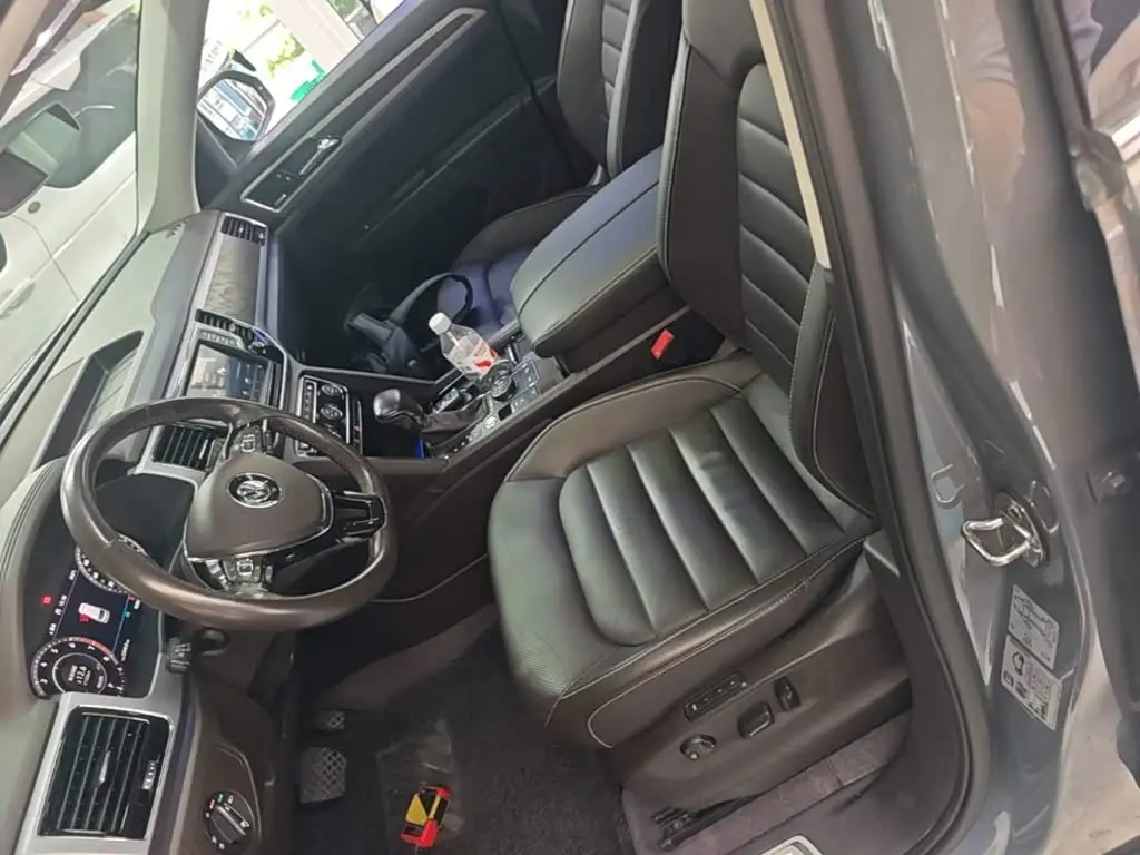 Volkswagen Teramont 2017 — Şəkil 15/20