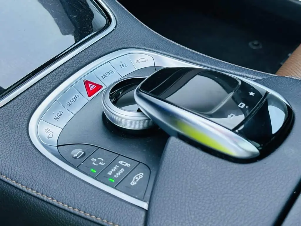 Mercedes-Benz S-Class 2016 — Фото 11/20
