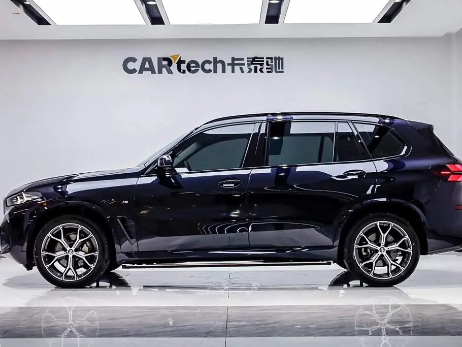 BMW X5 2024 — Фото 3/20