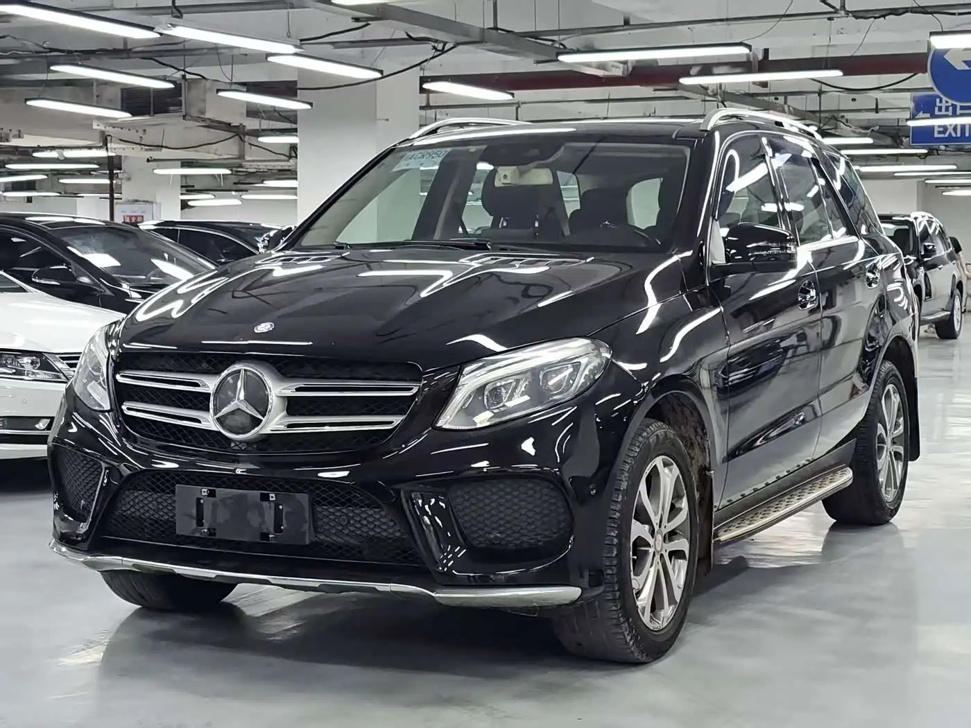 Mercedes-Benz GLE 2016 — Фото 1/17