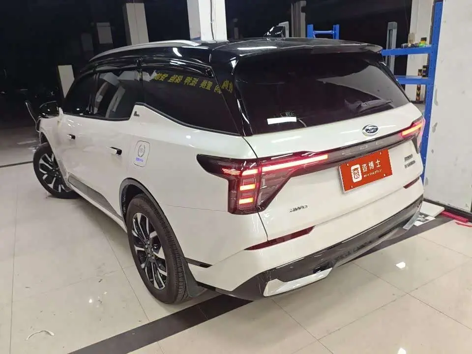 Ford Edge 2026 — Şəkil 3/9