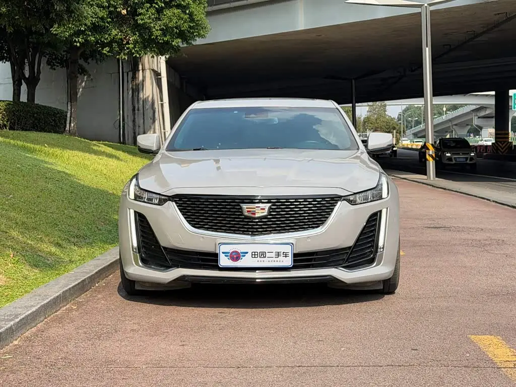Cadillac CT5 2023 — Фото 2/14