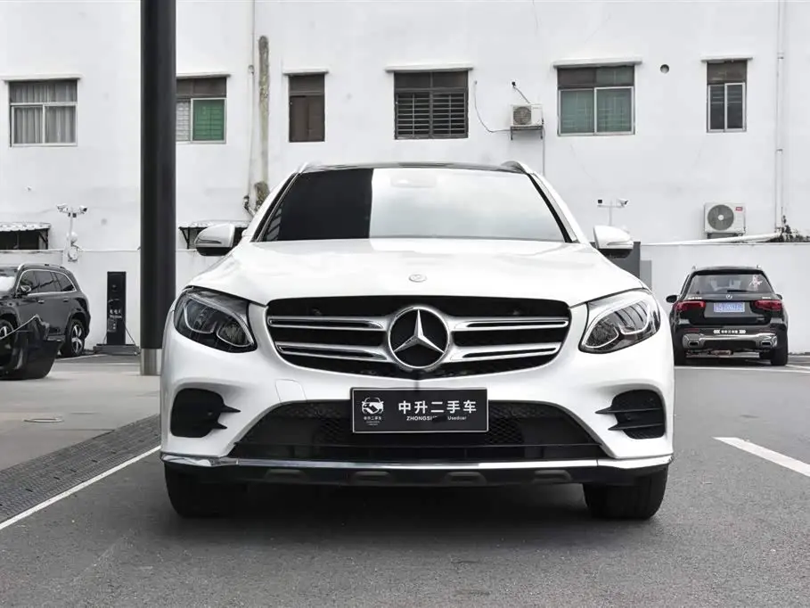 Mercedes-Benz GLC 2018 — Фото 2/20